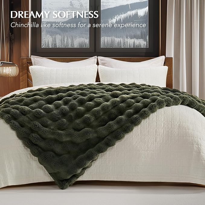Faux Rabbit Fur Bubble Throw Blanket, 60"x80", Green | Ultra Soft, Luxury Faux Rabbit Fur Throw, Thick Warm Bubble Blanket, Cozy Fluffy Reversible, for Bed, Couch, Chair, Sofa