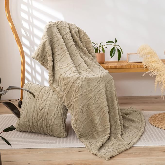 YUSOKI Sherpa Fleece Large Throw Blanket, Tan, 50"x65" | 3D Stylish Design,320GSM, Non-Shedding, Lightweight for All Season Use, stays fluffy after repeated washes, Perfect Gifts