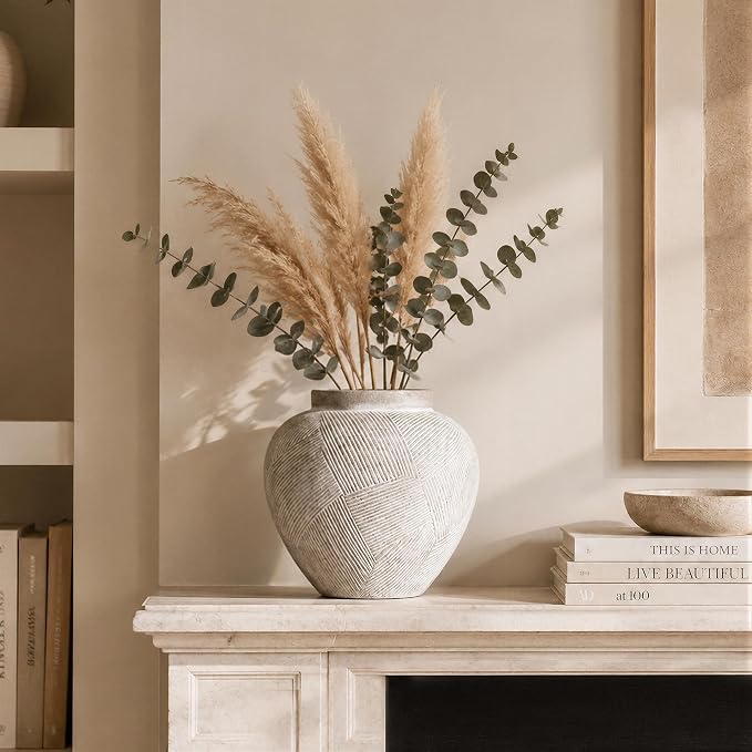 DREAMLOOM 7.7 Inch Flat Ceramic Flower Vase, Cream Grey | Textured, Farmhouse Vintage, Pottery Terracotta, Home Decor, Living Room Dining Table Wedding Centerpieces