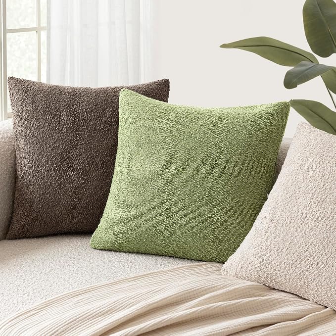 Foindtower Pack of 2 Textured Boucle Throw Pillow Covers Accent Solid Decorative Lumbar Pillow Cases Soft Couch Cushion Case for Chair Sofa Bedroom Living Room Home Decor 12x20 Inch Leaf Green