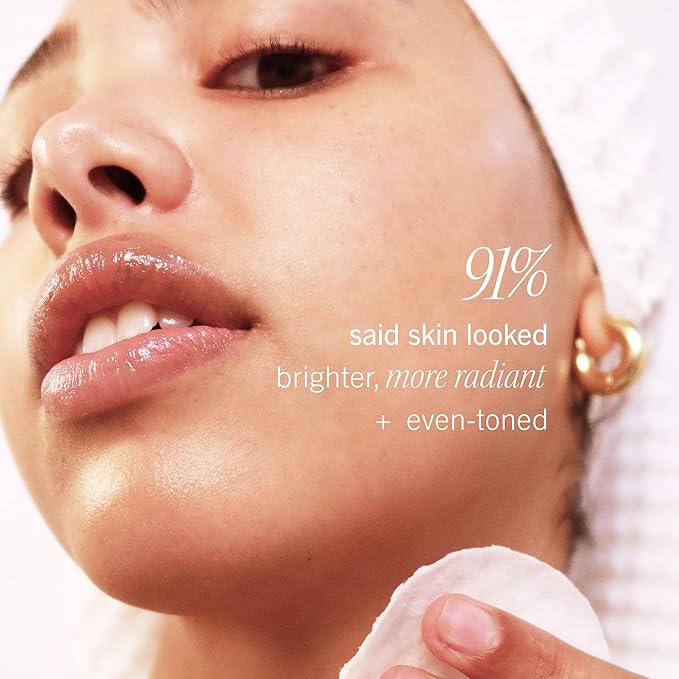 First Aid Beauty - Facial Radiance Pads with Glycolic & Lactic Acids, Daily Exfoliating Pads with AHA, Visibly Smaller Pores, Help Tone & Brighten Skin, One-Step Makeup Prep, Compostable, 90
