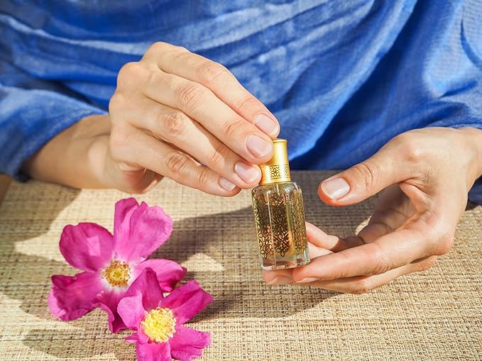 Magnus 12 mL Perfume Oil for Women and Men in Traditional Attar Style Cologne. Great Gift Party Favor and Body Oil – Alcohol Free, Long Lasting Oil, Compliment Magnet