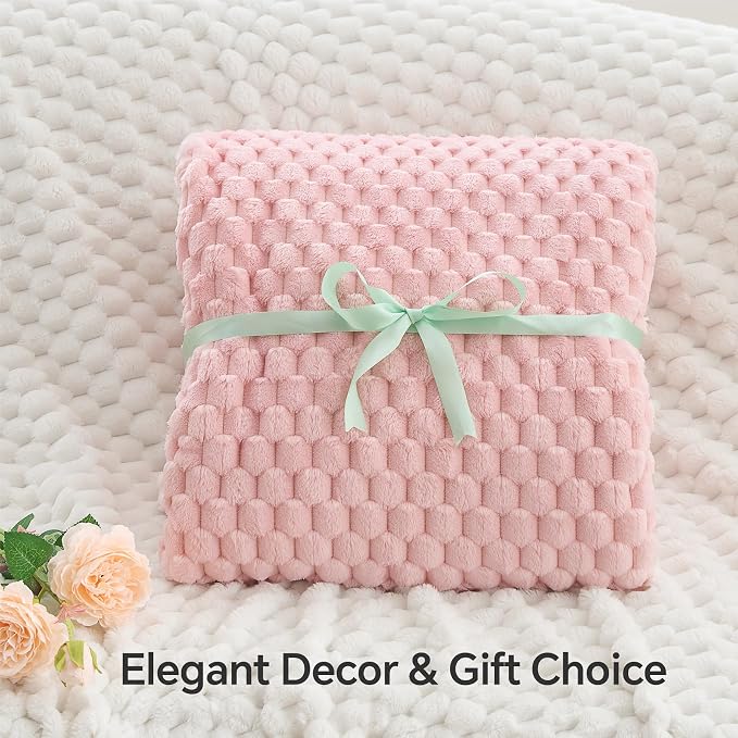 BEDELITE Pink King Blanket for Bed, Soft Cozy Gifts for Women, 108 * 90 | 3D Jacquard Decorative Fleece Blanket, Super Soft Plush Throws, Cute Birthday Gift for Women & Men, Suitable for All Seasons