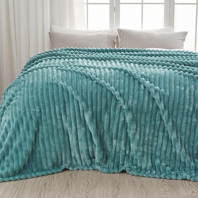 NEWCOSPLAY Fleece Ribbed Cozy Twin Blanket for Couch, Light Teal, 60"x80" | Premium Silky Flannel Blanket, Soft Lightweight Fluffy Throw Blanket for Bed Sofa Decor, Gift for All Season Use