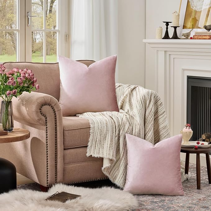 GIGIZAZA Sweet Lilac Velvet Throw Pillow Covers 20x20 Pack of 2 | Decorative Pink Pillows for Couch Sofa,280gsm Soft Textured Fabric,Modern Square Pillowcases,Luxury Cushion Covers