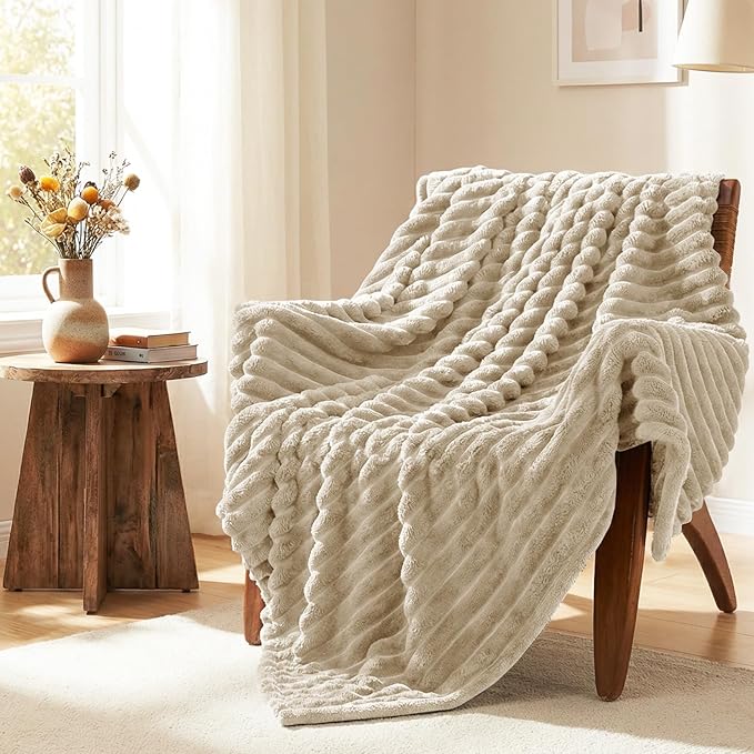 HIMEET Linen Throw Blanket for Couch, 300GSM Ribbed Fleece, 50 x 60 Inches | Ultra Soft Flannel, All-Season Lightweight Warmth, Home Room Decor & Dorm Essential, Gift for Men & Women, Machine Washable