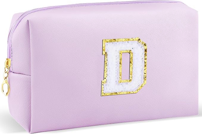 URSKYTOUS Gifts for Girls Initial Makeup Bag Personalized Cosmetic Bag with Zipper Cute Travel Toiletry Bag Waterproof PU Preppy Makeup Pouch Birthday Gift for Teen Girls Women(Purple D)