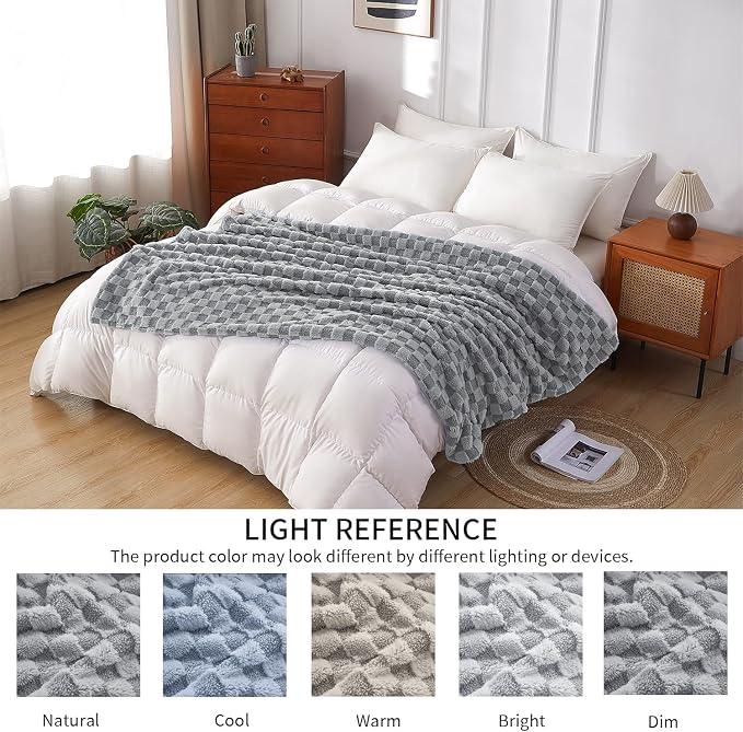 Luxury 3D Checkered Throw Blanket Reversible Thick Warm Blankets for Couch | Soft Velvet Flannel Fuzzy Plush Gift for Women