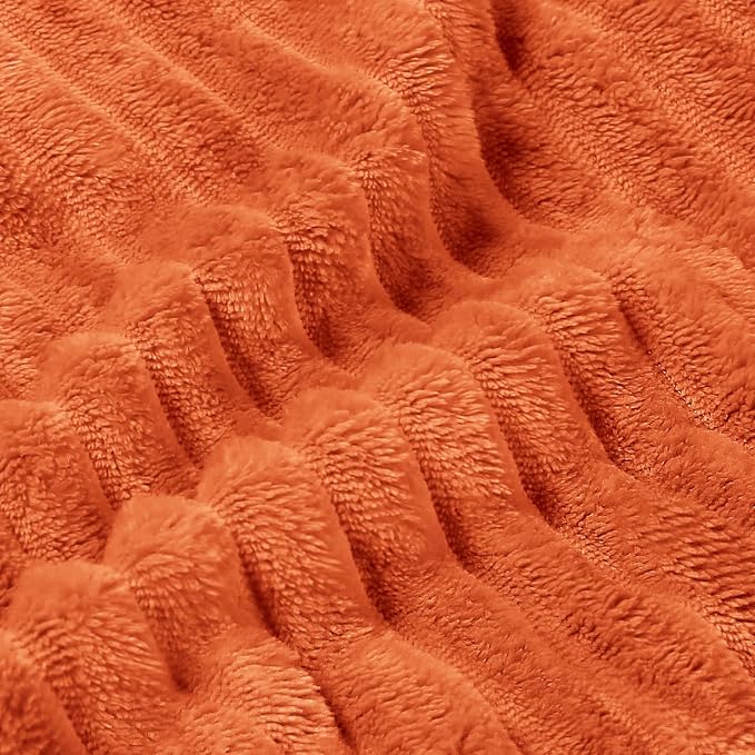 BEDELITE 3D Ribbed Burt Orange Fleece Twin Fall Blanket for Bed, 60x80 Inch | Soft Warm Decorative Fluffy Blanket, Cozy Plush Lightweight Fuzzy Throw Blanket for Couch Sofa Fall Decor, Gift for Women