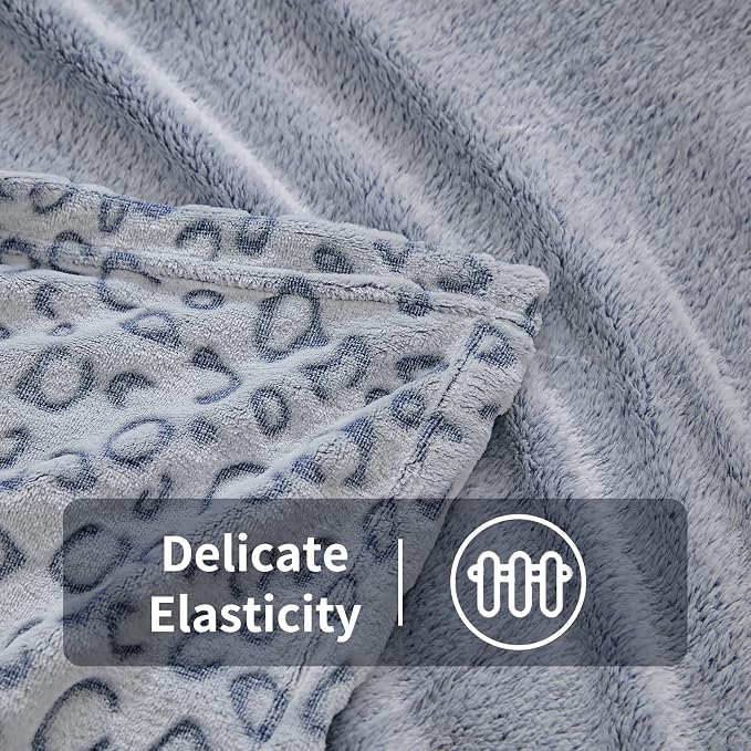Flannel Fleece Throw Microfiber Blanket with 3D Cheetah Print,90"X90",Blue