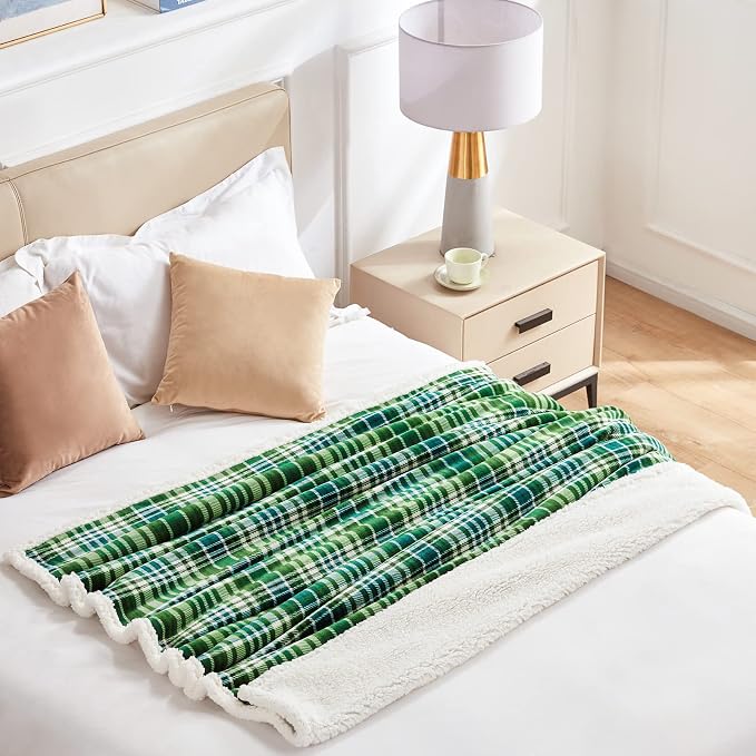 Sherpa Plaid Throw Blanket(60" X 70", Plaid Green), Fuzzy Fluffy Cozy Soft Blanket, Fleece Flannel Plush Twin Size Microfiber Blanket for Couch Bed Sofa