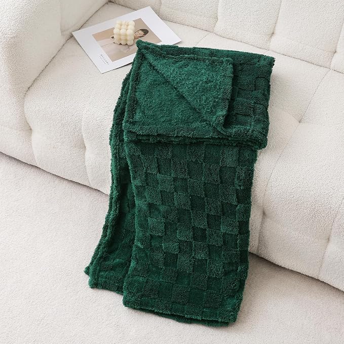 Dark Green Fleece Throw Blanket 50”×70”Checkered Design for Couch | Super Soft Cozy Plush Microfiber 3D Square Pattern Flannel Blanket for Sofa Bed Lightweight for Adults,Women