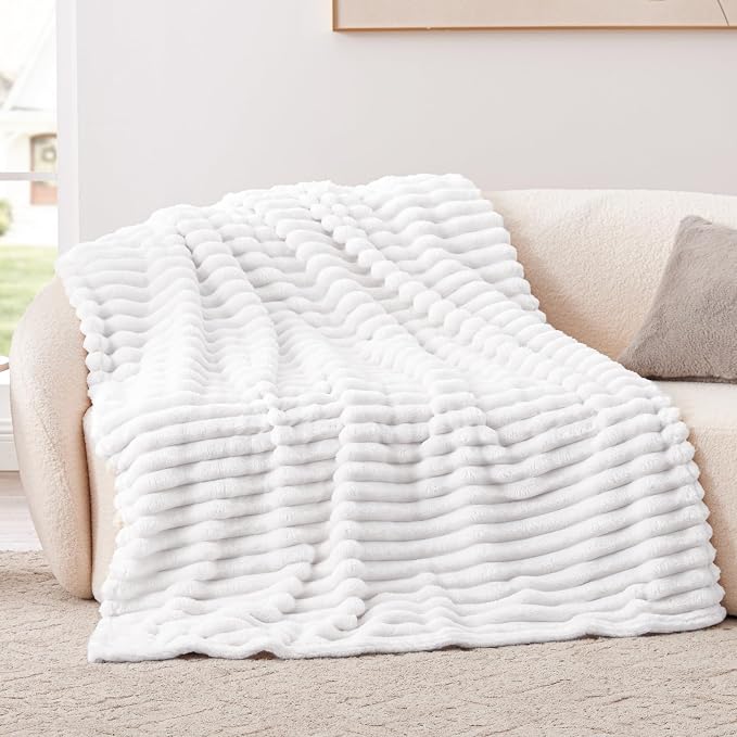 EXQ Home Gentle Soft Fleece Twin Size Blanket – Cozy Lightweight Blanket for Couch Bed – All-Season Warm Fuzzy Flannel Blanket for Women Mom Her – Gifts for Birthday(60"x80",White)