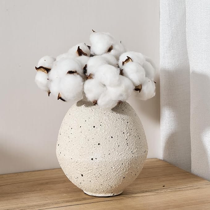 PORCER Ceramic Flower Vase, 6.22 Inch Rustic Farmhouse Vase Home Decor, Handcrafted Vintage Pottery Vase, Small Terracotta Vases for Living Room, Table, Shelf, Fireplace, Cream-White