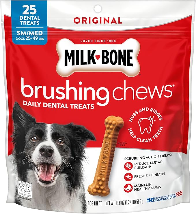 Milk-Bone Brushing Chews Small/Medium Daily Dental Dog Treats, 19.6 oz Bag | 25 treats, chicken flavored, VOHC accepted dental chews, helps clean teeth and freshen breath, small & medium dogs 25–49 lbs
