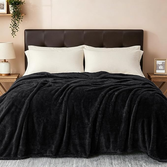 Exclusivo Mezcla Fuzzy Plush Fleece Bed Blanket King Size, Black | 104x90 Inches, Super Soft and Cozy Bed Blanket, Fluffy Decorative Bedding for Livingroom, Bedroom, All Season