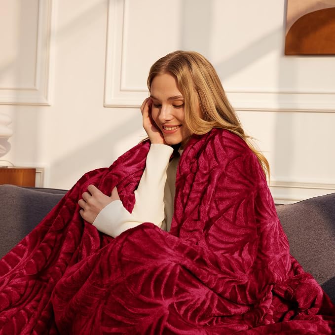Whale Flotilla Soft Flannel Fleece Twin XL Size Blanket for Bed, Red | 90"x66" Cozy Lightweight Breathable Coverlet, Plush Fluffy Bedspread, Vintage Pattern Decorative Blanket for Dorm, All Season