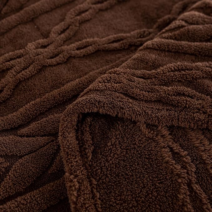 YUSOKI Sherpa Fleece Large Throw Blanket, Brown, 50"x65" | 3D Stylish Design,320GSM, Non-Shedding, Lightweight for All Season Use, stays fluffy after repeated washes, Perfect Gifts