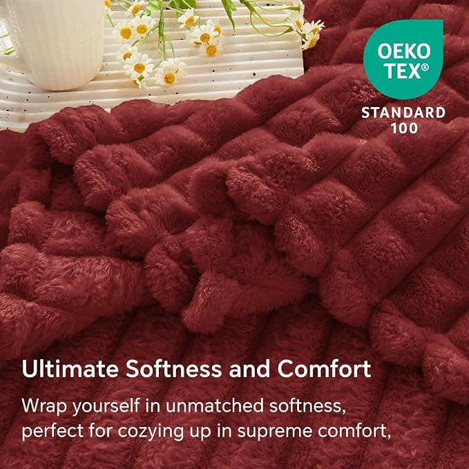 BEDELITE 3D Checked Burgundy Fleece Twin Throw Blanket for Bed, 60x80 Inch | Soft Warm Fuzzy Fluffy Blanket for Couch Sofa, Lightweight Plush Cozy Throws for Home Room Decor, Gift for Women, All Season