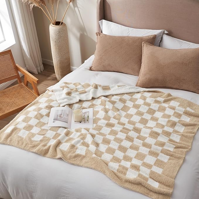 Snuggle Sac Checkered Throw Blanket for Couch, Super Soft, Cozy Warm Knit Blankets, Reversible Fluffy Checker Throws for Sofa, Bed, Checkered Beige, 50x60 Inches