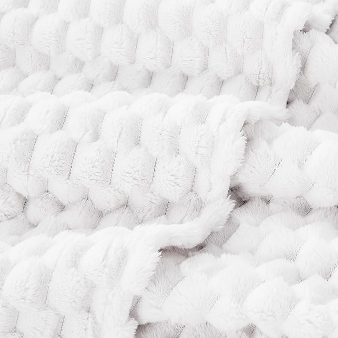 EXQ Home Gentle Soft Fleece Throw Blanket – Cozy Lightweight 3D Imitation Turtle Shell Jacquard Blanket for Couch Bed – All-Season Warm Fuzzy Flannel Blanket for Women Mom Her Gifts(60"x80",White)