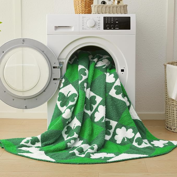 St. Patrick's Day Knit Throw Blanket - Super Soft Lightweight Plush Shamrock Clover Blanket for Couch, Bed, Sofa, 50 x 60 Inches, Irish Green