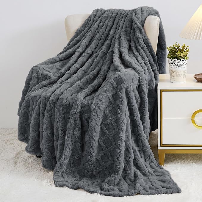 Aganear Fleece Throw Blanket for Couch Sofa 60"x80" Grey | Lightweight Fuzzy Throw,Warm Gift for Women,Christmas,Housewarming,Soft,Boho Design for Room Home Decor,All-Season Use