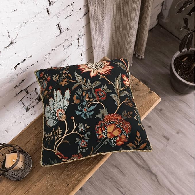 Vintage Red Orange Blue Floral Velvet Pillow Covers 20x20 Inch Retro Abstract Boho Flowers Throw Pillows For Couch Cushion Covers Pillowcase Bohemian Farmhouse Pillow Cases for Sofa Bed Bedroom