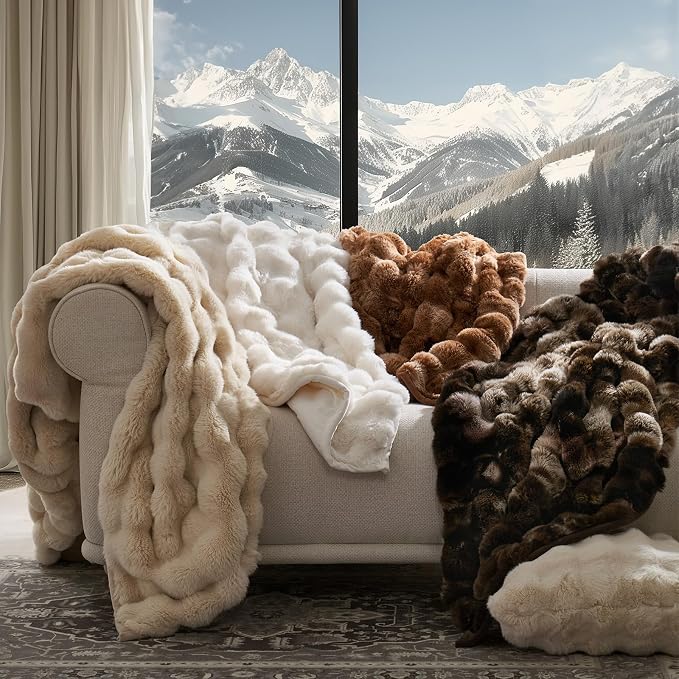 Faux Rabbit Fur Bubble Throw Blanket, 60"x80", Cream | Ultra Soft, Luxury Faux Rabbit Fur Throw, Thick Warm Bubble Blanket, Cozy Fluffy Reversible, for Bed, Couch, Chair, Sofa