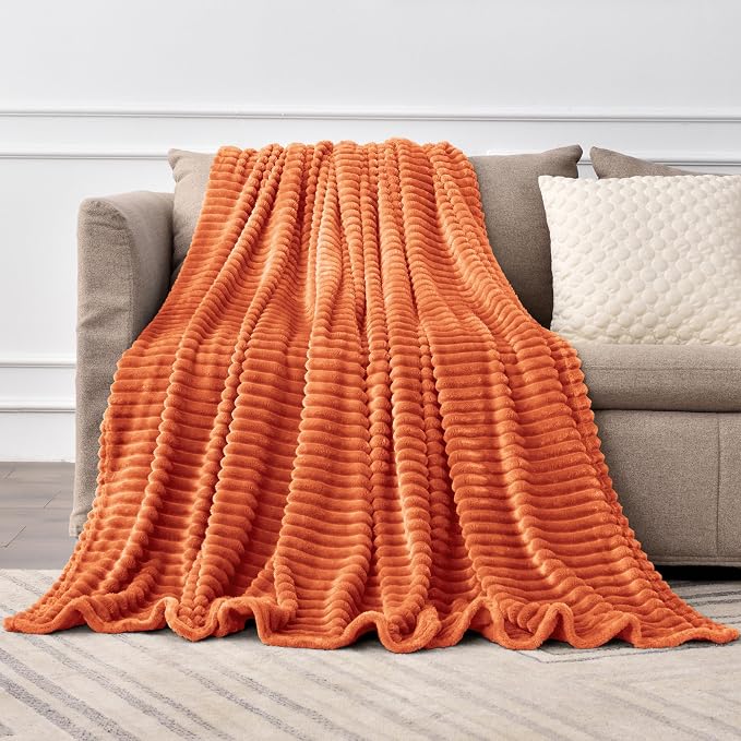 BEDELITE 3D Ribbed Burt Orange Fleece Twin Fall Blanket for Bed, 60x80 Inch | Soft Warm Decorative Fluffy Blanket, Cozy Plush Lightweight Fuzzy Throw Blanket for Couch Sofa Fall Decor, Gift for Women