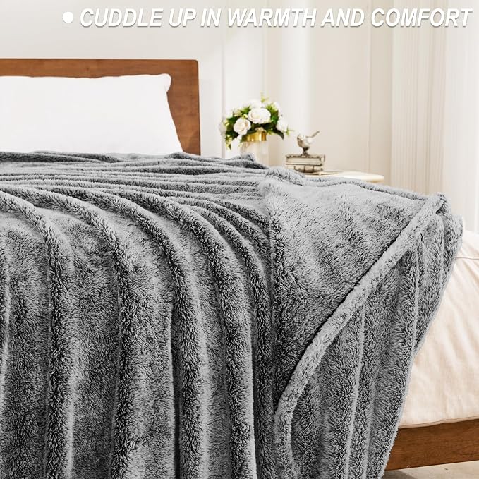 Exclusivo Mezcla Fuzzy Large Fleece Throw Blanket for Couch, Mixed Black | 50x70 Inches, Super Soft and Cozy Throw, Plush Fluffy Blanket for Sofa, Bed, Bedroom, Home Decor, All Season