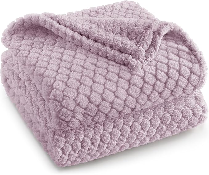 Exclusivo Mezcla Soft Fleece Throw Blanket for Couch, Lilac Purple | Jacquard Lightweight Cozy Throws for Bed, Sofa, Breathable Decorative Fuzzy Textured All Season Use, 50x60 Inches