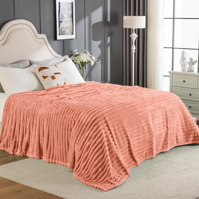 Wider Striped 380gsm Thick Large King Blanket for Couch Super Soft Cozy Blankets for Women Big Fuzzy Fleece Pink Blanket for Bed Sofa 90x104