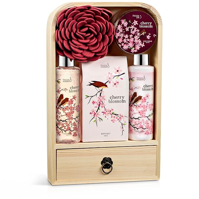 Elegant Modern Bath and Body Gift Set Home Spa Set with Shower Gel, Body Lotion, Bath Salt, Body Scrub & Pouf in Wooden Curio (Modern Cherry Blossom) – Mother's Day Gift for Mom