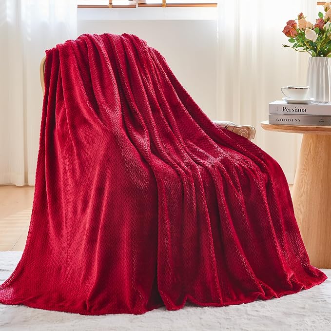 NEWCOSPLAY Fleece Leaves Pattern King Blanket, Red, 90"x110" | Super Soft Throw Blanket, Lightweight Cozy Bed Sofa Blanket, Premium Silky Flannel Fleece, Travel Blanket for All Season Use