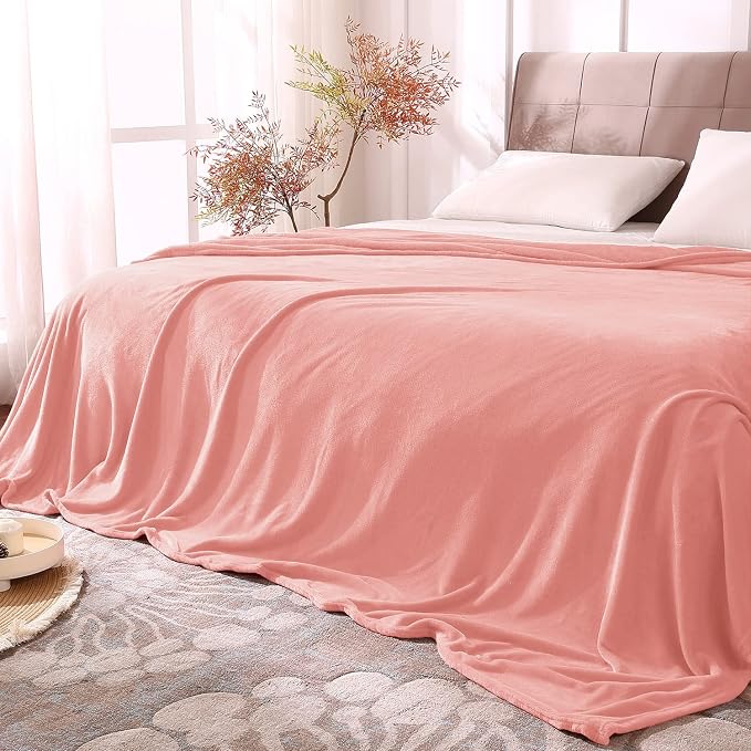 BEDELITE Fleece Blanket Soft Plush Queen Size Bed Blanket Pink 90"x90" | Ultra Soft Fleece, Plush Microfiber, Lightweight Warmth, All Season Comfort, Fade Resistant, Machine Washable,Perfect for Bed