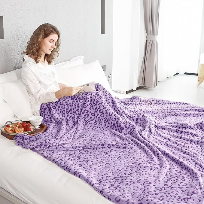 Purple Leopard Print Blanket for Women, Cheetah Blanket, Gifts for Birthday | Purple Gifts for Women, Cozy Fleece Throw, Soft Warm Queen Size Blanket, Christmas Birthday Gifts