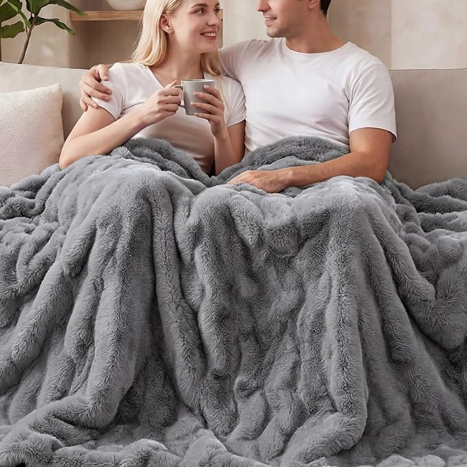 ORINOVA Gray Blanket Twin Size 60x80 Soft Fluffy Faux Fur Bed Cover Fuzzy Plush Bubble Throw for Couch Warm Cozy Bedding for Bedroom, Dorm and Guest Room Decor