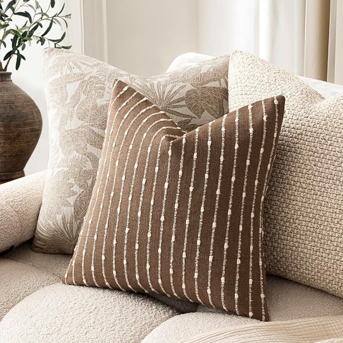 Foindtower Pack of 2 Decorative Jacquard Boucle Throw Pillow Covers Accent Textured Striped Pillowcases Soft Boho Modern Cushion for Couch Sofa Bedroom Living Room Home Decor 20x20 Inch Brown