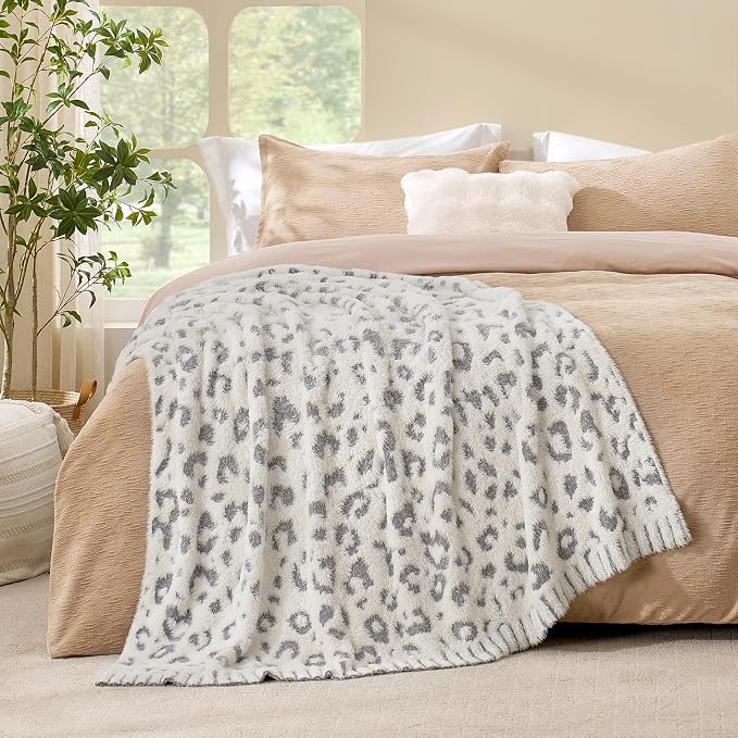 Snuggle Sac Leopard Luxury Faux Fur Blanket Twin Size for Bed Sofa,Ultra Soft Cozy Oversized Fluffy Blanket for Couch Living Room,Grey Leopard,60x80 inches