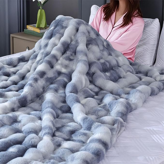 Tie-Dye Blue Faux Fur Throw Blanket for Couch, Snuggly Double-Sided Bubble Plush Blanket with Soft Flannel Back, Decorative Throw for Sofa or Bed, Machine Washable, 60 x 80, 860 GSM