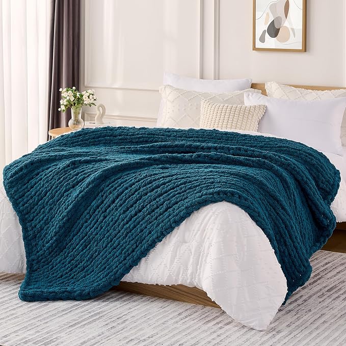 L'AGRATY Chunky Knit Throw Blanket for Couch, 80'' x 90'' Knit Throw, Blue | Handmade Chenille Crochet Blanket for Sofa Bed, Thick Cable Knitted Blankets for Room Home Decor, Birthday Gift for Women Mom