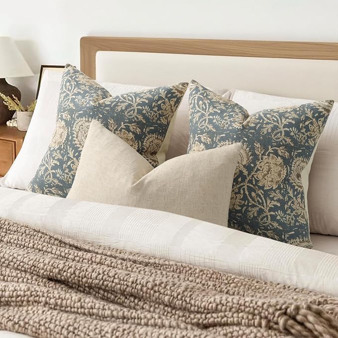 Vintage Floral Print Throw Pillow Covers 22x22 Set of 2 Neutral Modern Farmhouse Pillow Cases Accent Decorative Cushion Covers Boho Home Decor for Couch Sofa Chair Bed Living Room, Navy