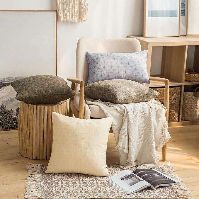 MIULEE Pack of 2 Decorative Burlap Linen Spring Throw Pillow Covers Modern Farmhouse Pillowcase Rustic Woven Textured Cushion Cover for Sofa Couch Bed 20x20 Inch Tan