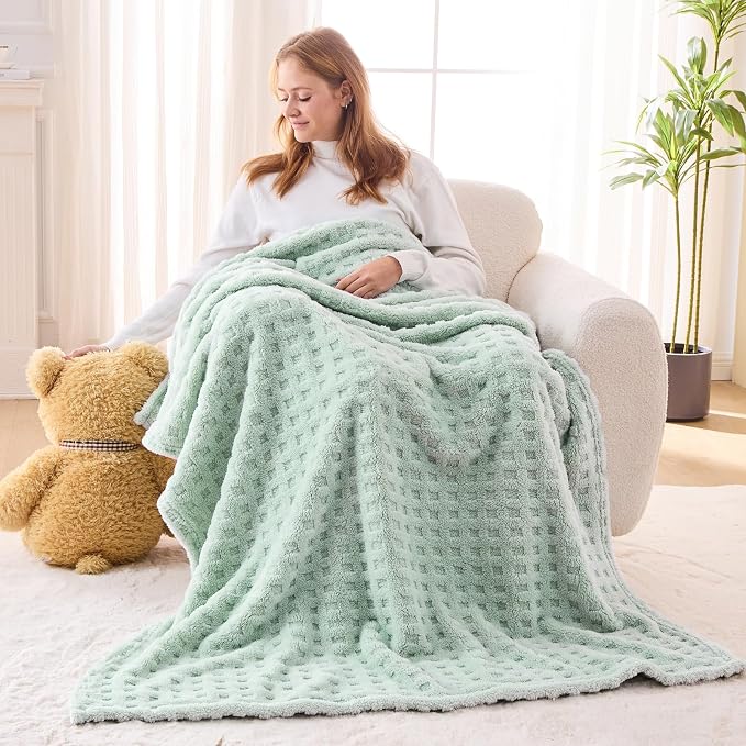 NEWCOSPLAY 3D Waffle Checkered Flannel Throw Blanket, New Sage, 50"x70" | Super Soft Cute Lightweight Decorative Premium Silky Fleece Blanket for Couch Sofa Bed, Gift for Women Men, All Season Use
