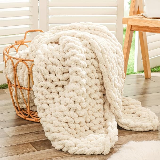 Bigacogo Chunky Knit Throw Blanket for Couch, 40x60 inches, Beige | Hand Knit with Jumbo Chenille, Soft Breathable Cable Knit for Sofa Bed Living Room, Machine Washable, Gift for Mom Friend