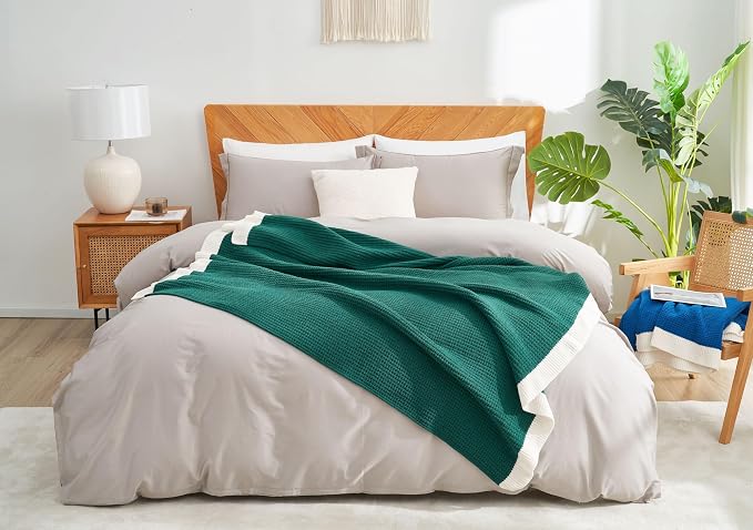Chenille Throw Blanket, Soft Cozy Waffle Throw for Couch & Sofa, Warm Yet Lightweight, Breathable All-Season Throws for Women Men, Housewarming, Birthdays, 50"x60", Holly