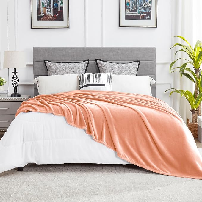 DREAMNINE Extra Large Fleece Blanket Soft Comfy Fluffy Bed Blanket King Size 90" x 108", Luxury Decorative Fuzzy Blankets for Bedroom, Big Cozy Shaggy Warm Flannel Blankets for Winter Autumn Pet,Peach