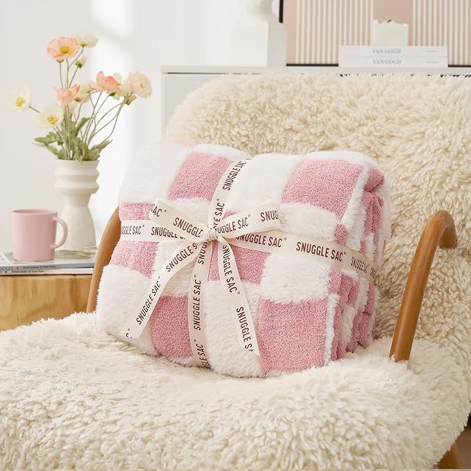 Snuggle Sac Checkered Throw Blanket Faux Fur Microfiber Blankets for Couch,Cozy Soft Warm Blanket for Sofa Bedroom Living Room,Pink Checker,60x80 inches