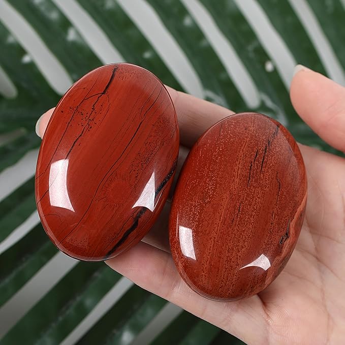 ZHIYUXI 2.4" Red Jasper Crystals Stone Gemstones and Crystals Decor Energy Balancing Healing Crystals Protection Crystals Therapy Polished Stones Palm Stone Room Decor Mediation Gifts 1PC